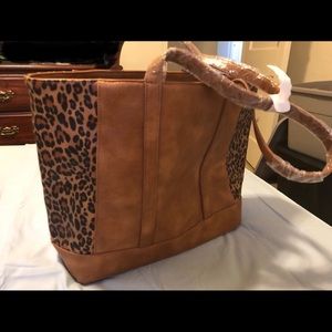 NWOT Urban Expressions Animal Print Tote Bag
